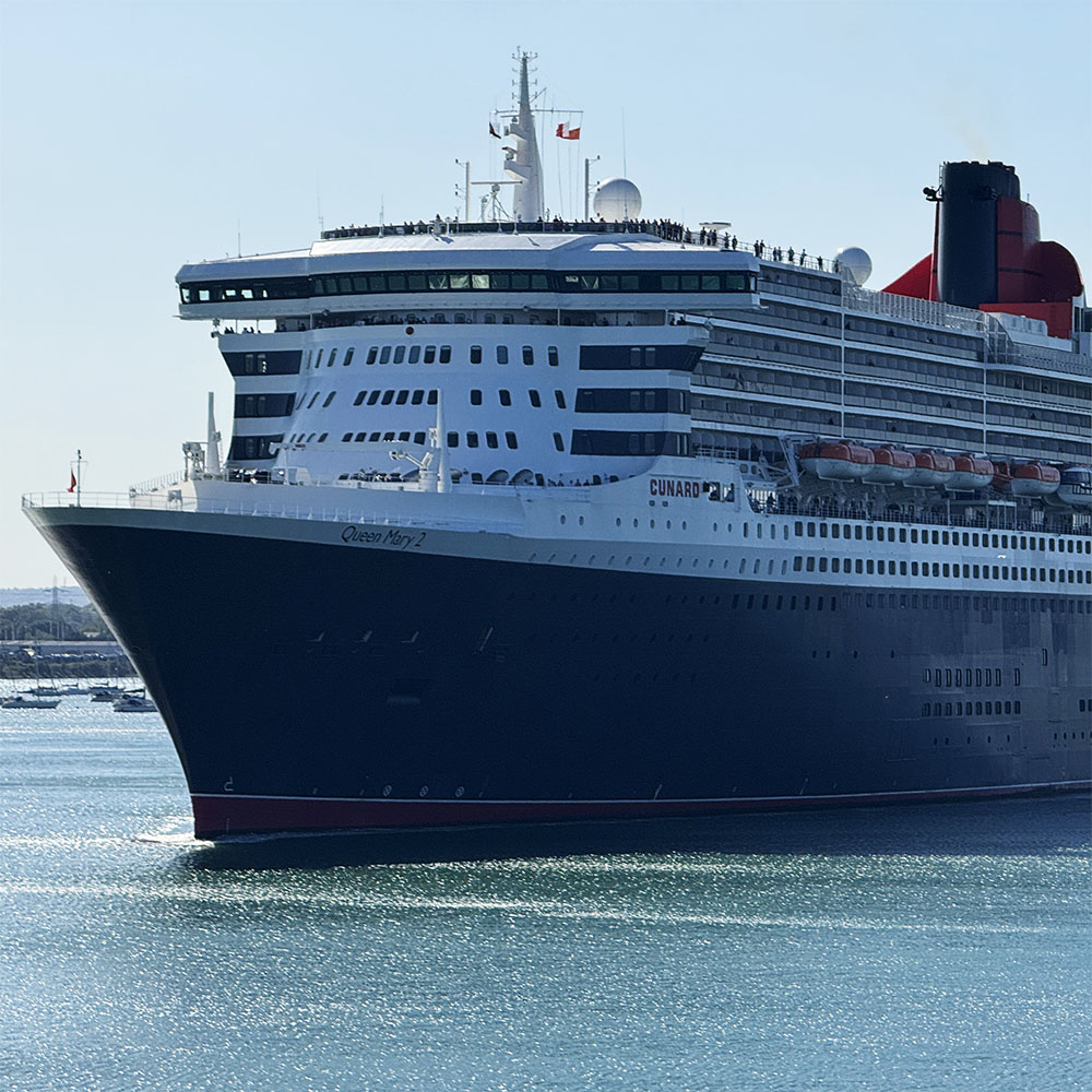 A Close Encounter with Ocean Liner Queen Mary 2