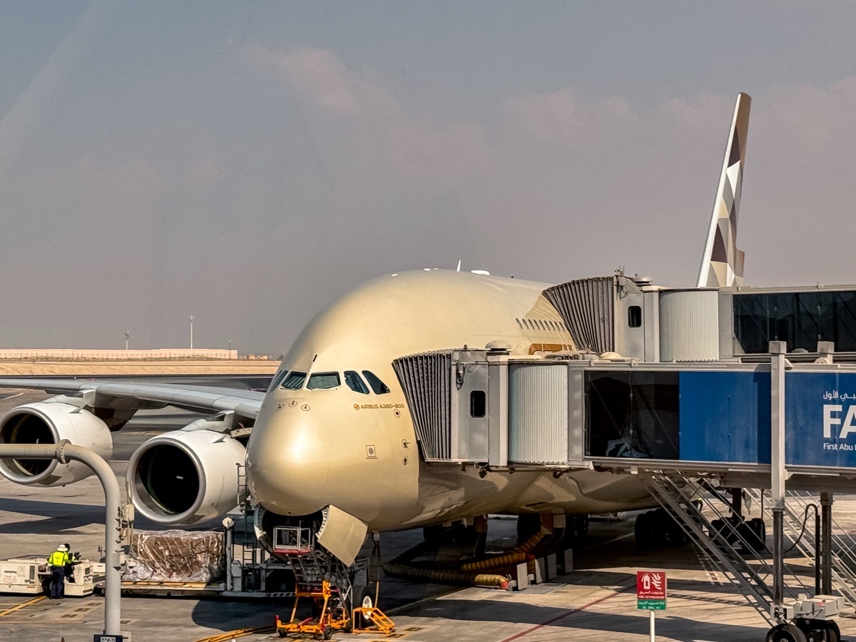 What Really Happens During Aircraft Turnaround Time