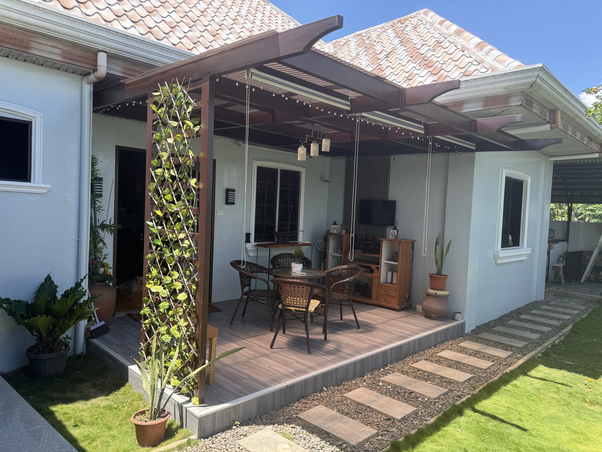 Backyard Reset: Less Clutter, More Living