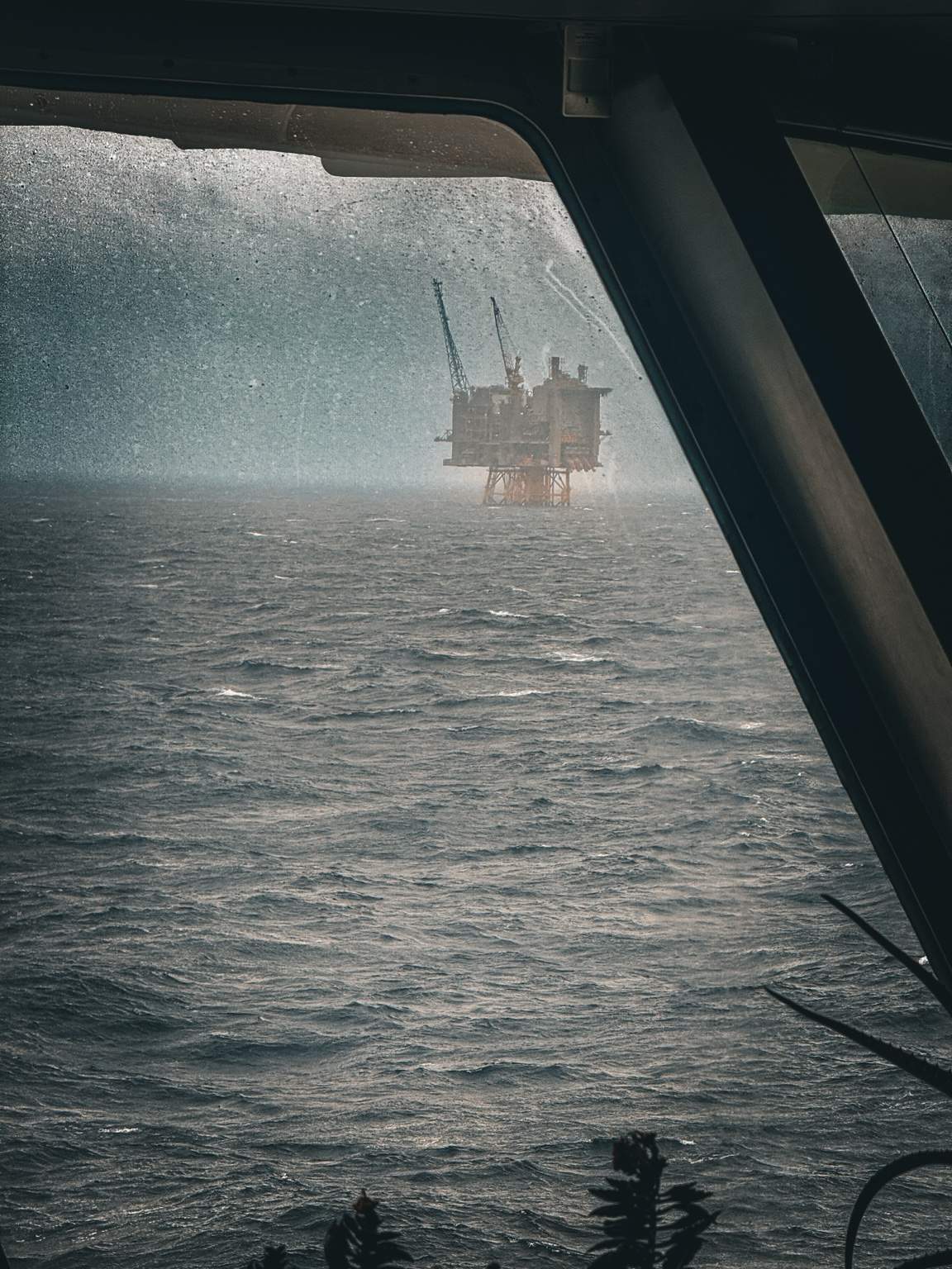 Passing an Offshore Oil Platform: Eduard Grieg